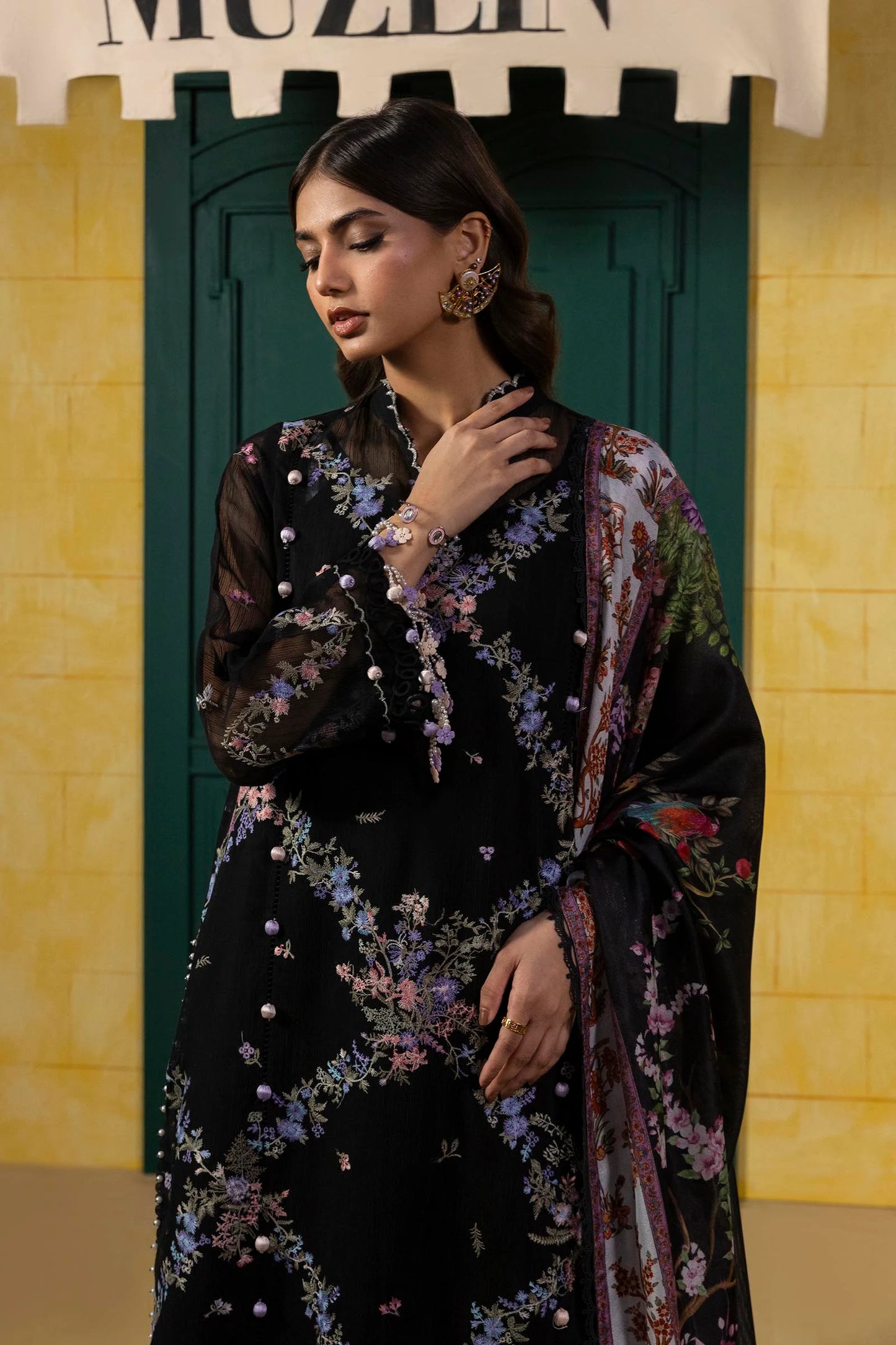 Unstitched 3 Pcs Embroidered Lawn Suit  SSS-104