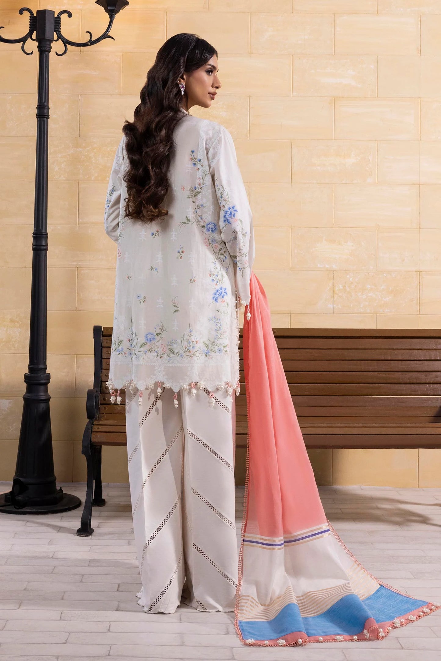 Unstitched 3 Pcs Embroidered Lawn Suit  SSS-116