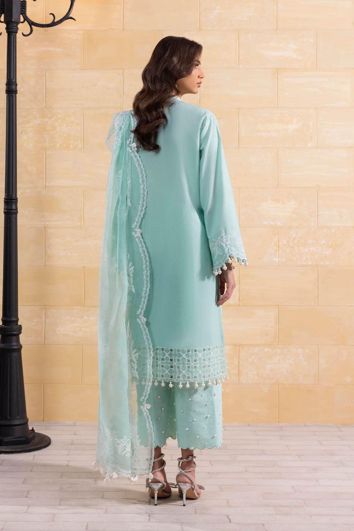 Unstitched 3 Pcs Embroidered Lawn Suit  SSS-128